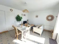 cottage image
