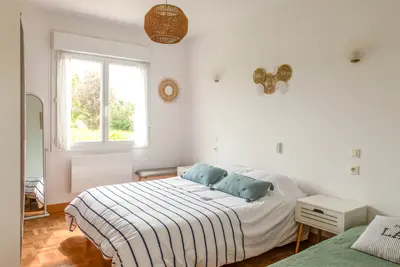 cottage image