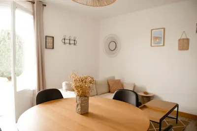 cottage image